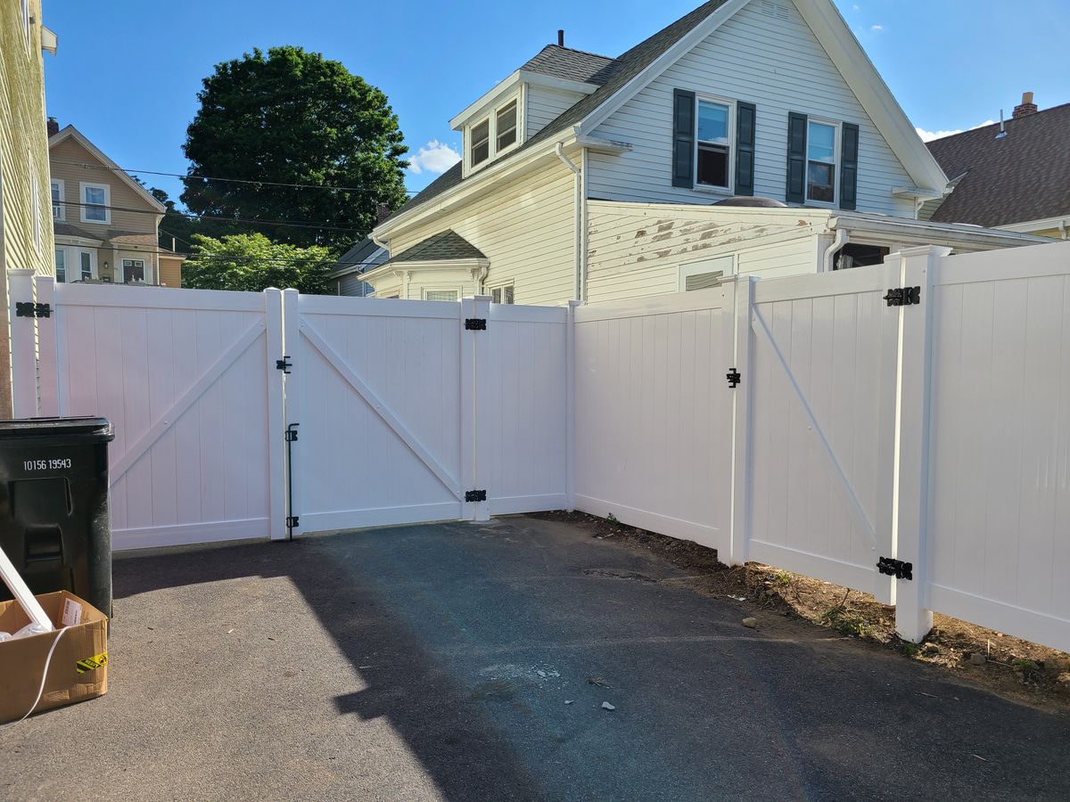 Vinyl Fencing Installation for Azorean Fence in Peabody, MA