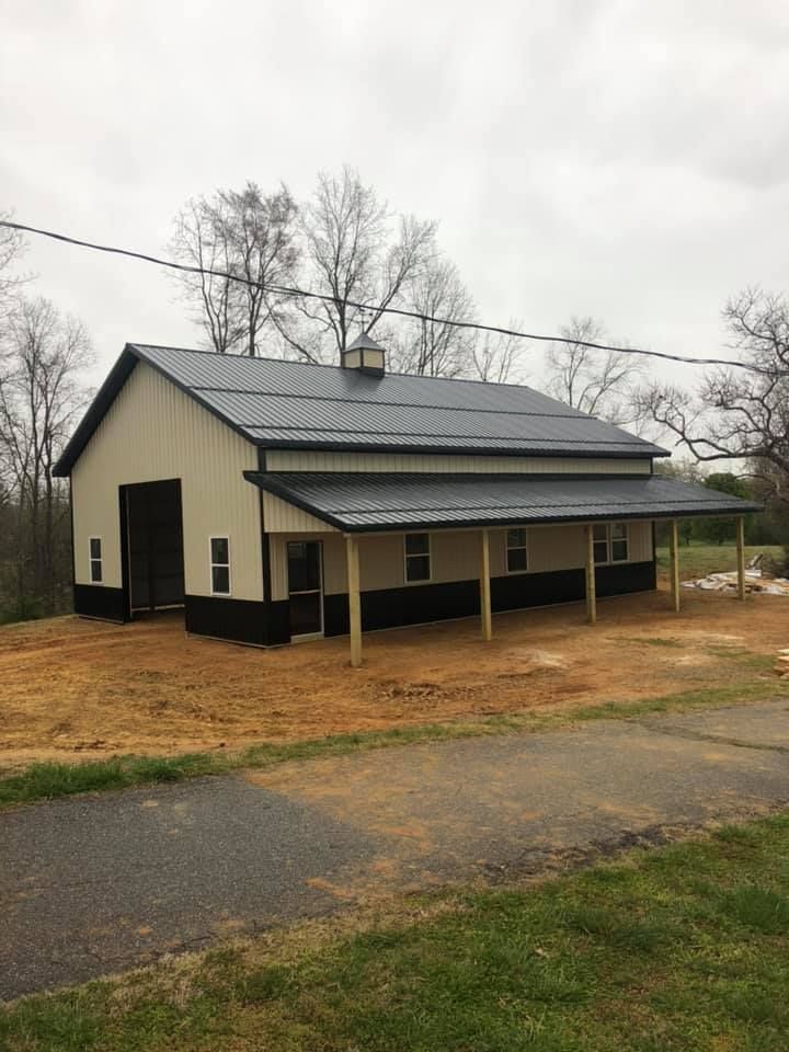 Custom Homes for Ridgeline Construction in Hiddenite, NC
