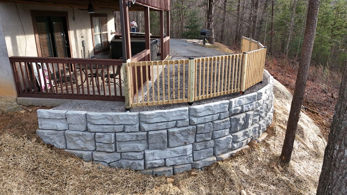 Retaining Walls for Grayson Groundworks in Sevierville, TN