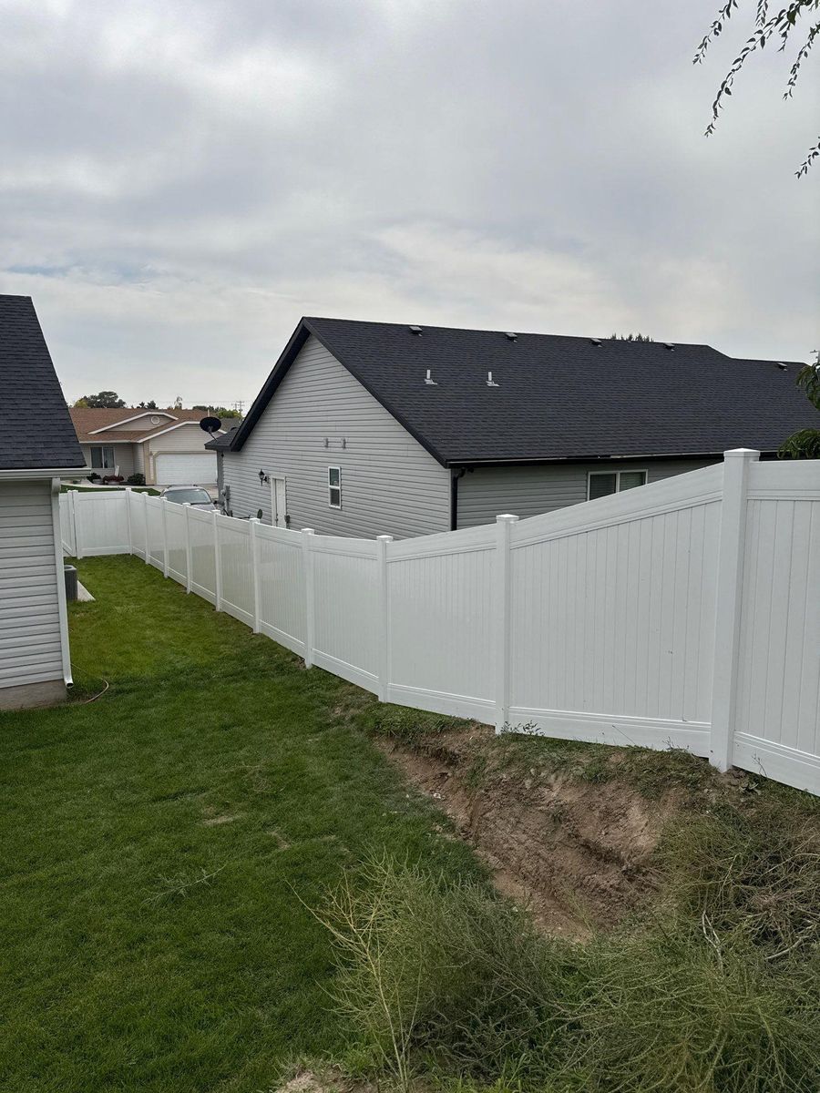 Fence Repair for T&H Outdoor Services in Twin Falls, ID