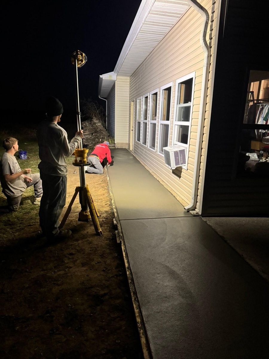 Driveways & Sidewalks for Whitfield Concrete Construction in Solsberry, IN