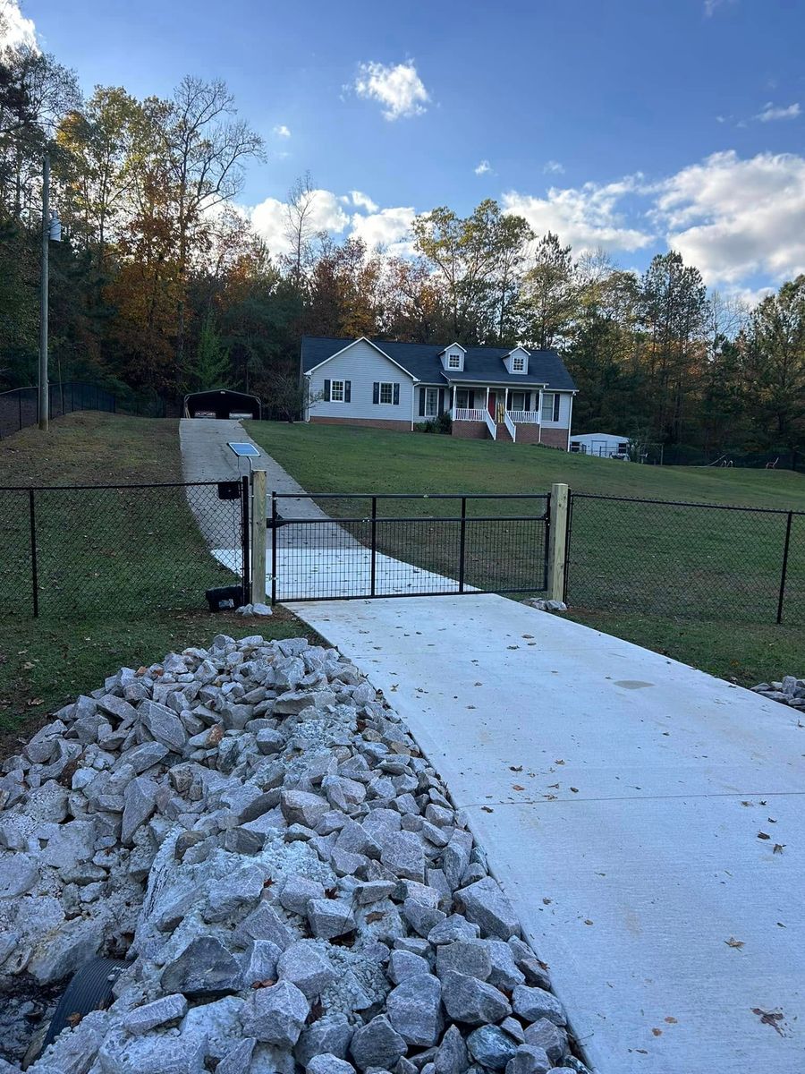 Wood Fencing for Wright Fencing, LLC in LaGrange, GA