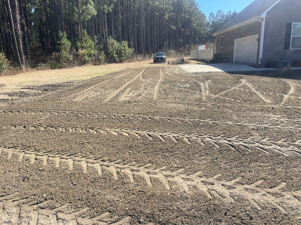 Roadbeds and aggregate for Clean Acres LLC in Hartsville, SC