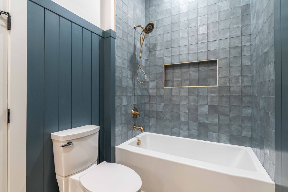 Bathrooms for Hartman Homes and Interiors in Lexington, NC