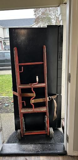 Furniture and Appliance Removal for Sol Junk Removal in Independence, OR