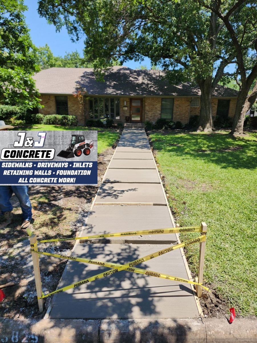 Sidewalk Installation for J&J Concrete in Scurry, TX