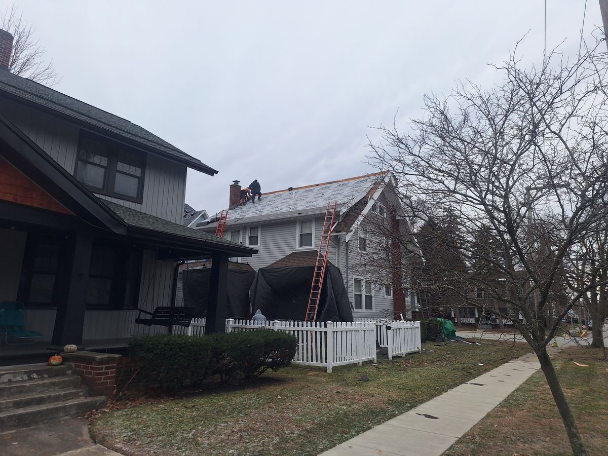 Roofing Replacement for Jays Roofing and Construction in Toledo, Ohio