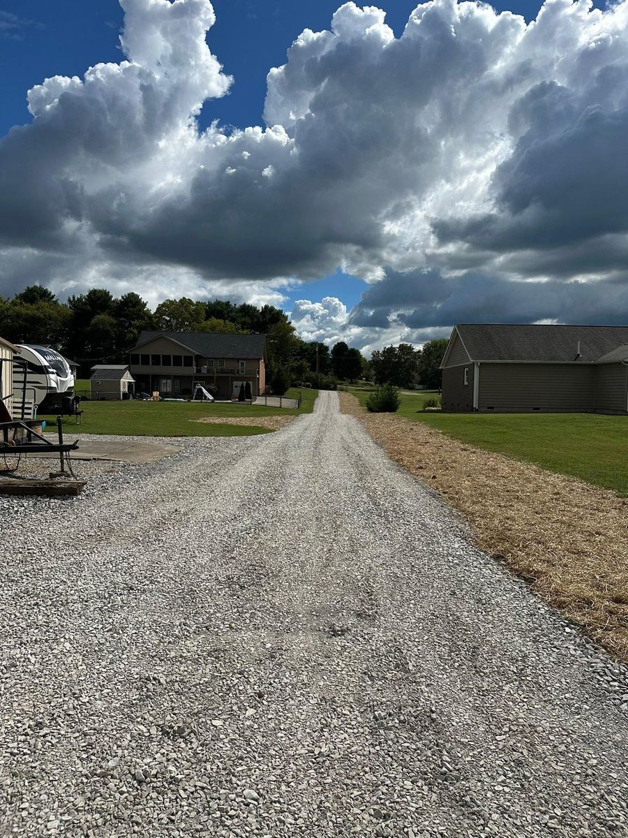 Land Grading for Phillips Construction and Excavating in Seymour, TN