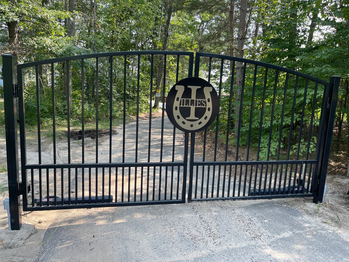 Driveway Gates for Fusion Welding in Pierz, MN