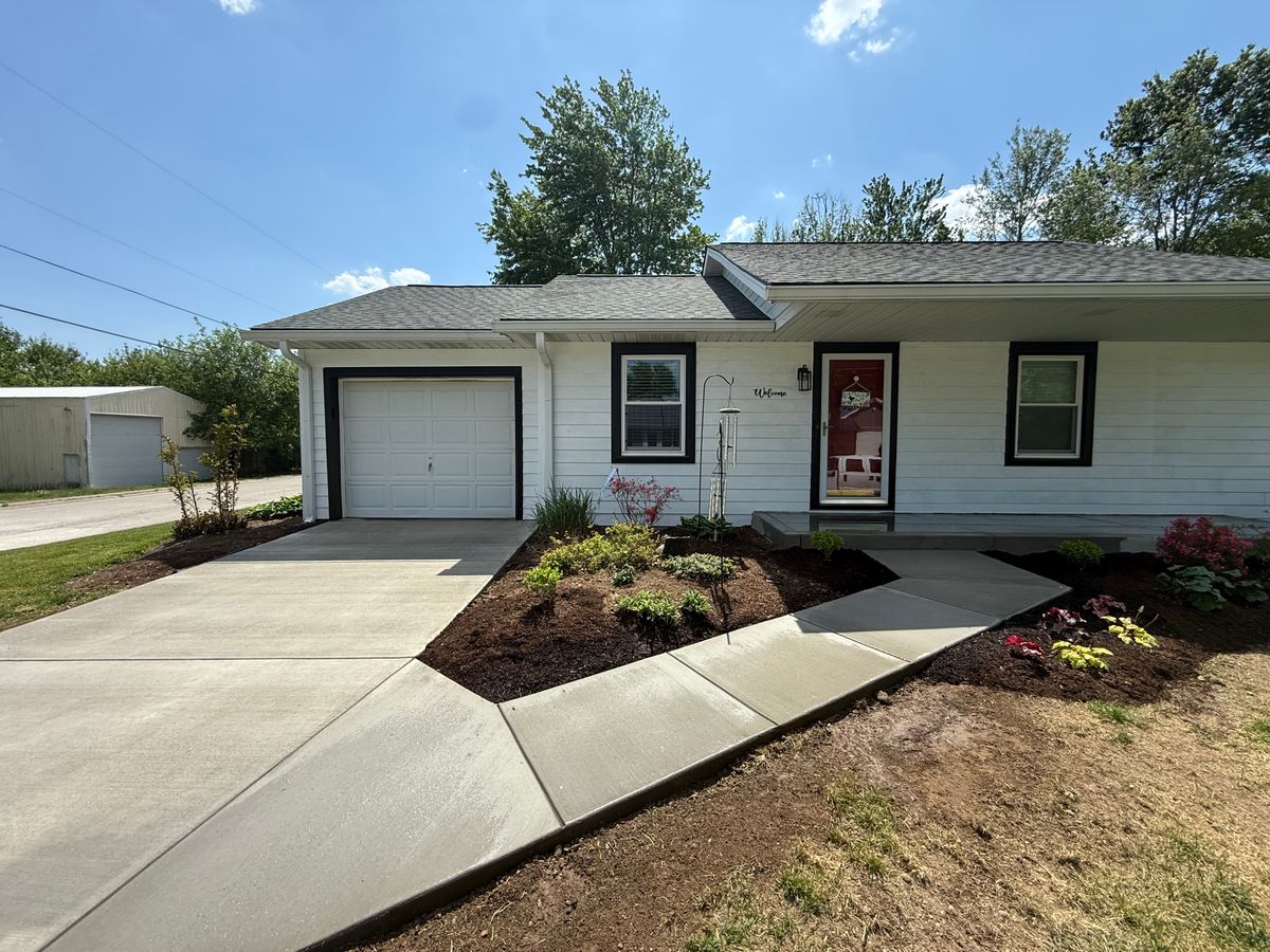 Sidewalk Installation for Buckel Concrete in New Albany, IN