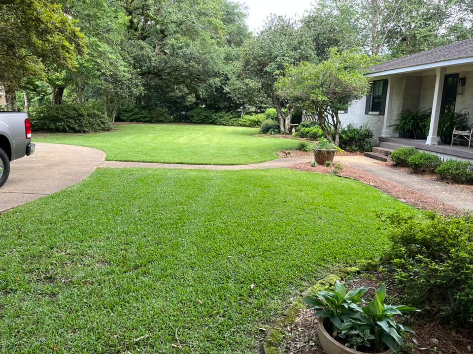 Mowing for Cut Above Lawn Service in Daphne, AL