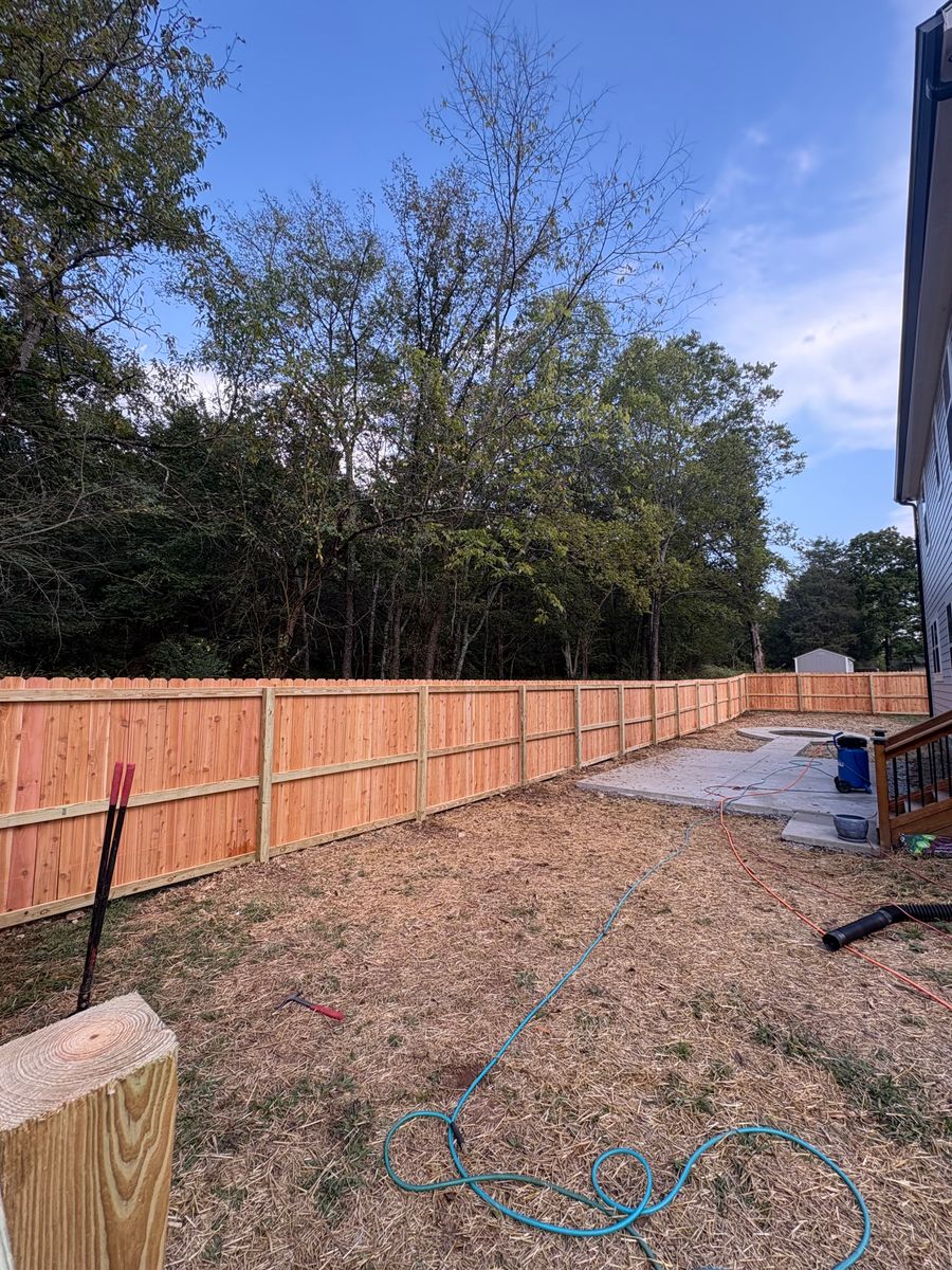 Fencing for Decking & Fencing, LLC in Bowling Green, KY