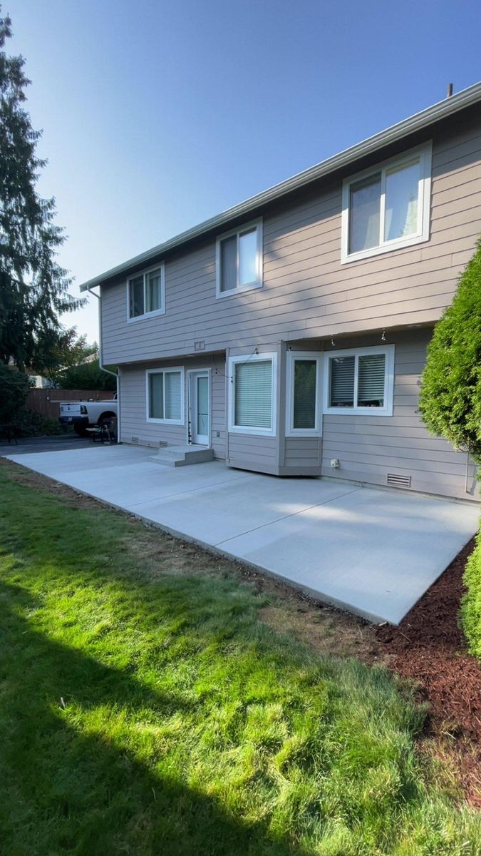 Concrete Slab Construction for MD Construction & Sewer in North Yelm, WA