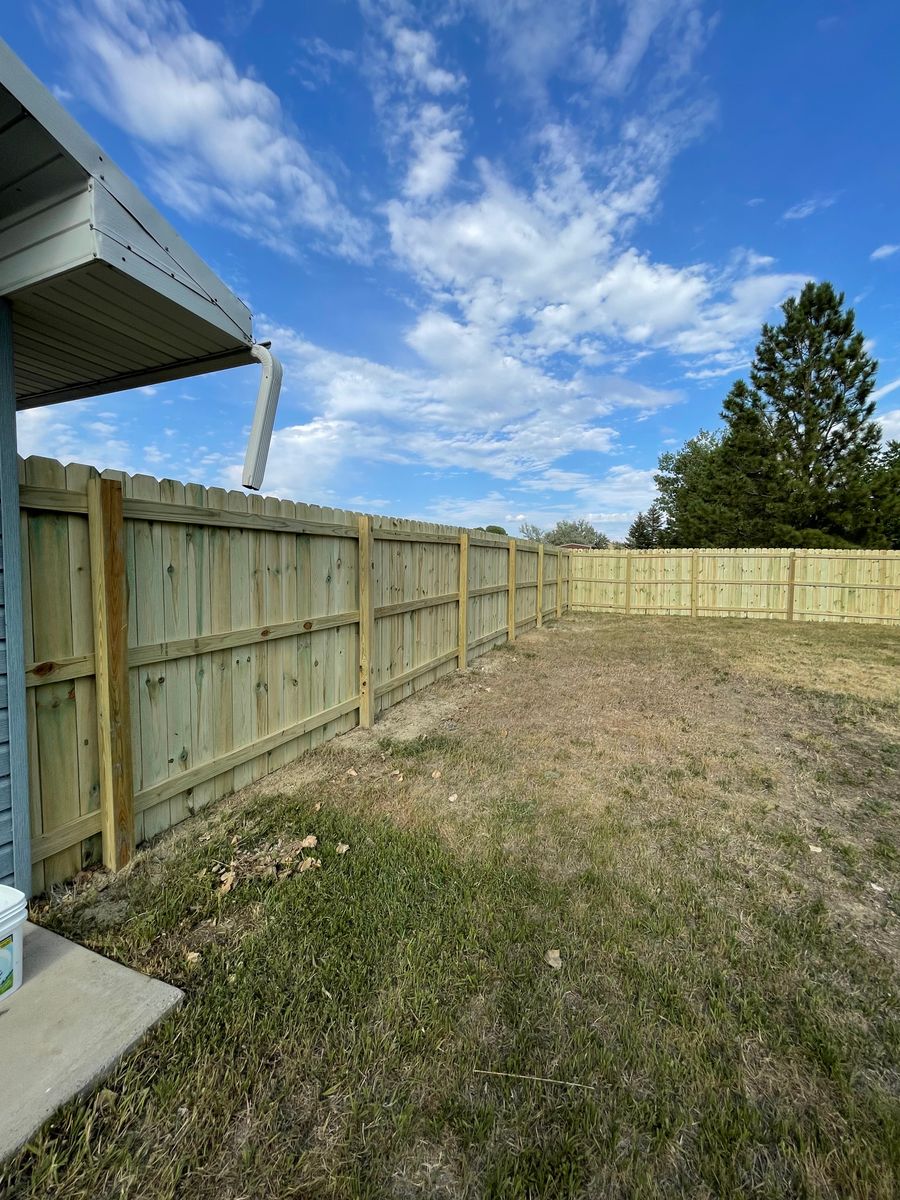 Residential Fence for DS Industries in Gillette, WY