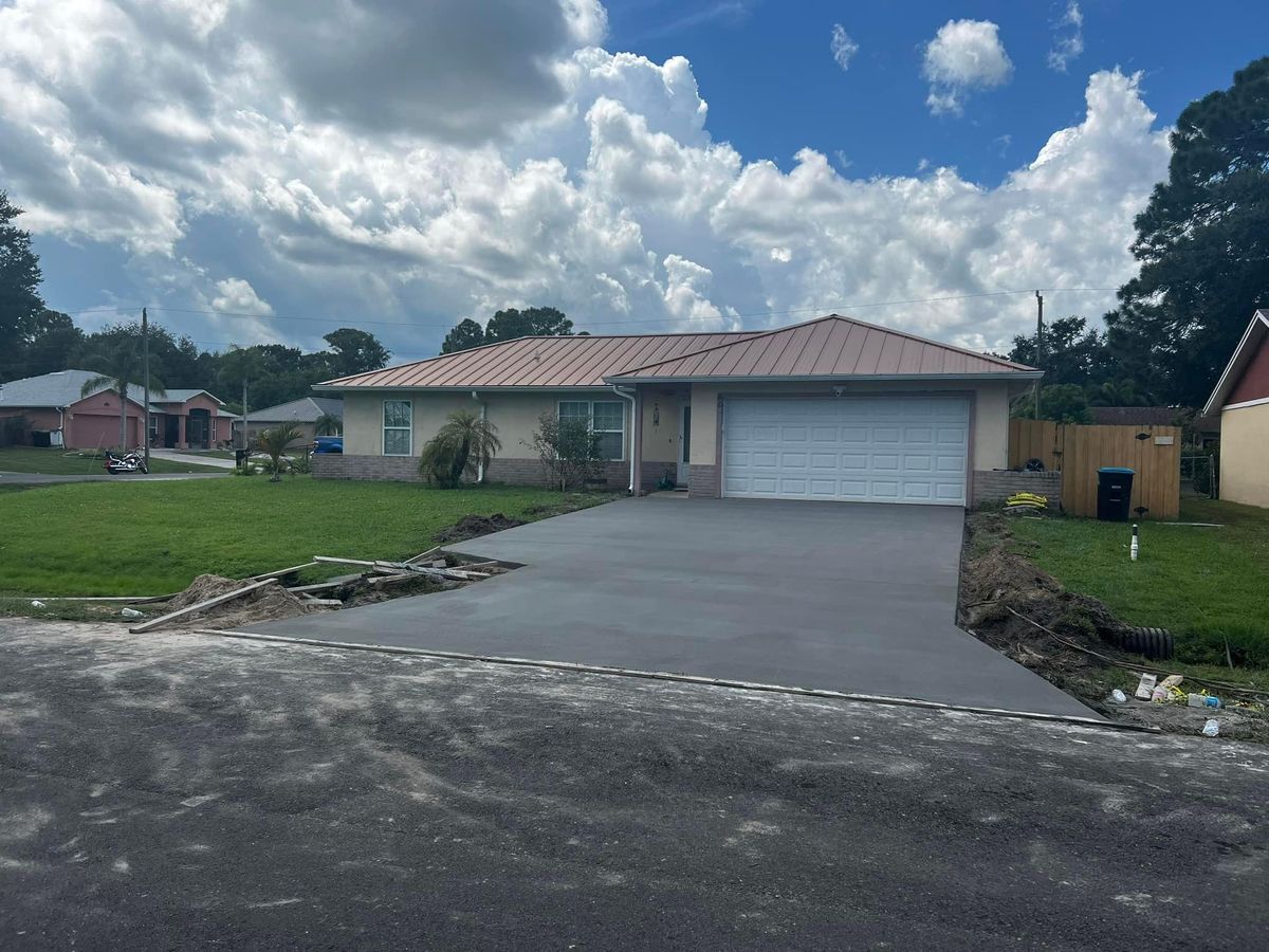 Driveway Repair & Replacements for Green Hammer Concrete in Palm Bay, Florida