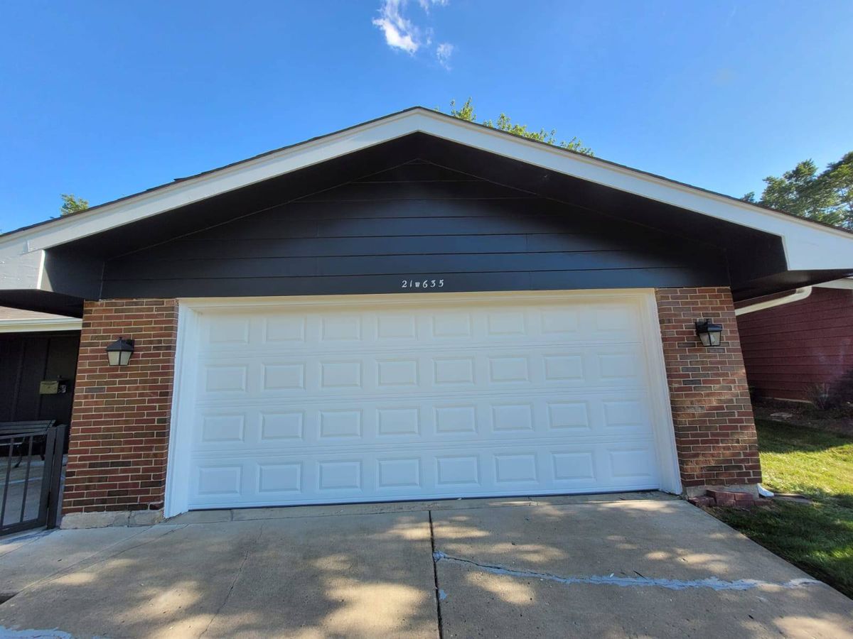 Exterior Painting for Eagle Five Stars Painting in Brazos Valley, TX