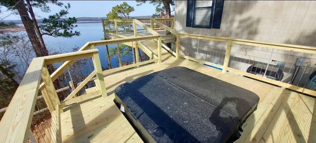 Wood Decks for NWA Custom Decks & Builds in Bentonville, AR