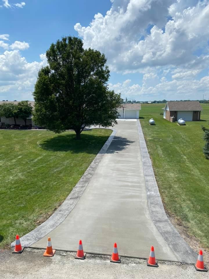 Sidewalk Installation for Wes The Concrete Guy in Elmore,  OH