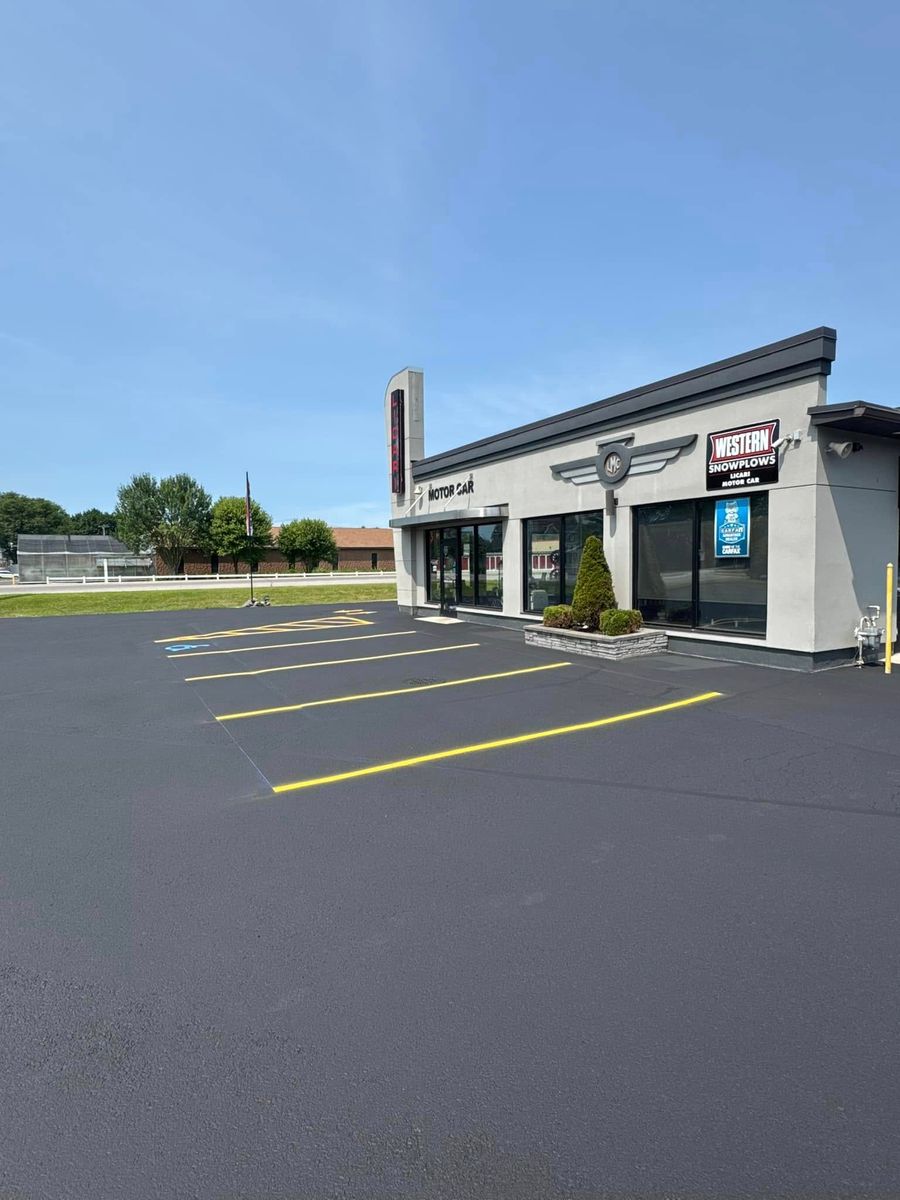Sealcoating for Dibbles Asphalt Maintenance in Westernville, NY
