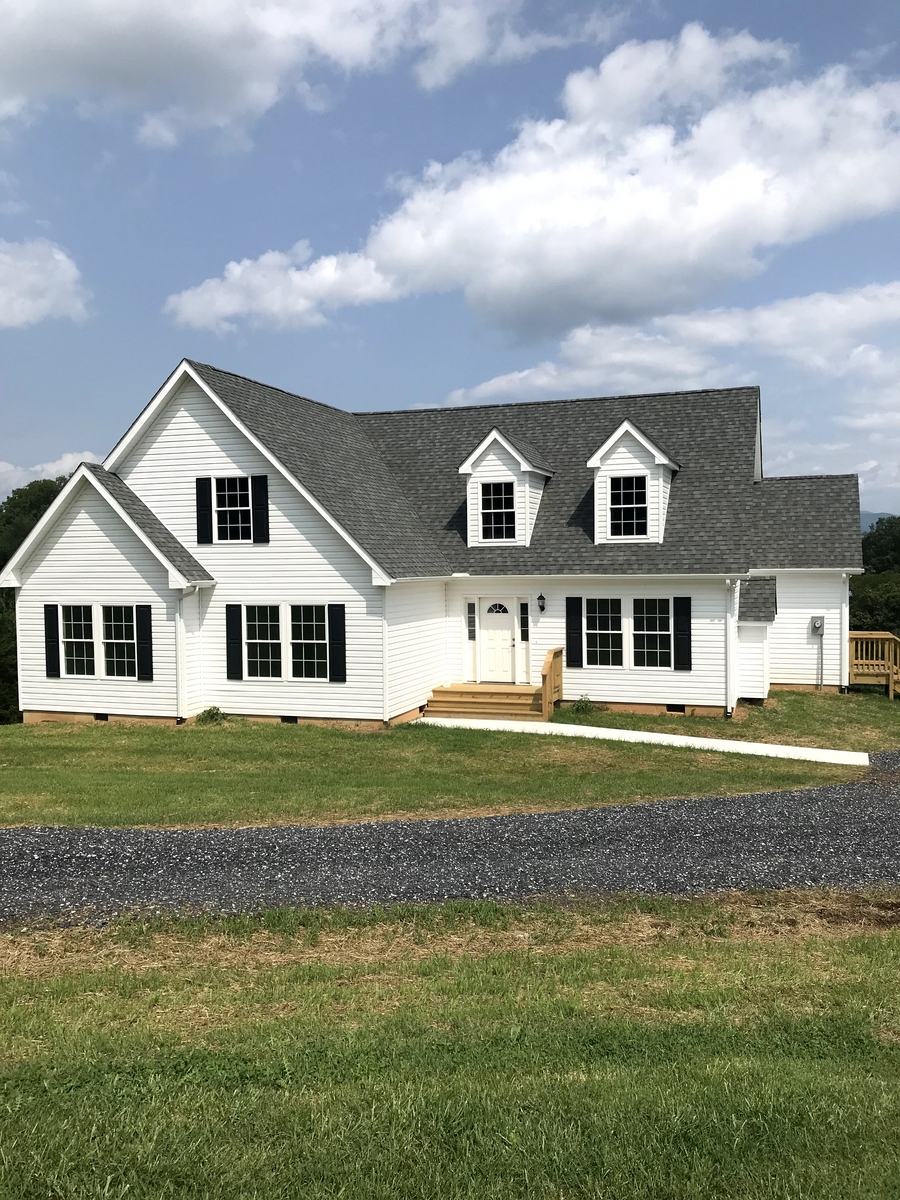 New Home Construction for Rockbridge Home and Barns in Rockbridge County, VA