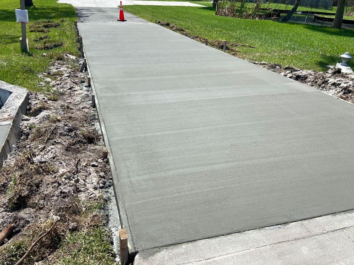 Driveway Repair & Replacements for Green Hammer Concrete in Palm Bay, Florida