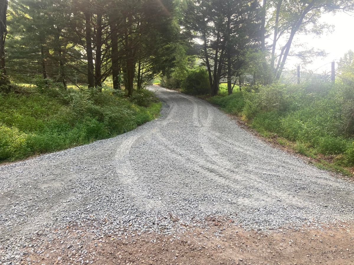 Landscaping for 9999 Building and Renovation LLC in Warrenton, VA