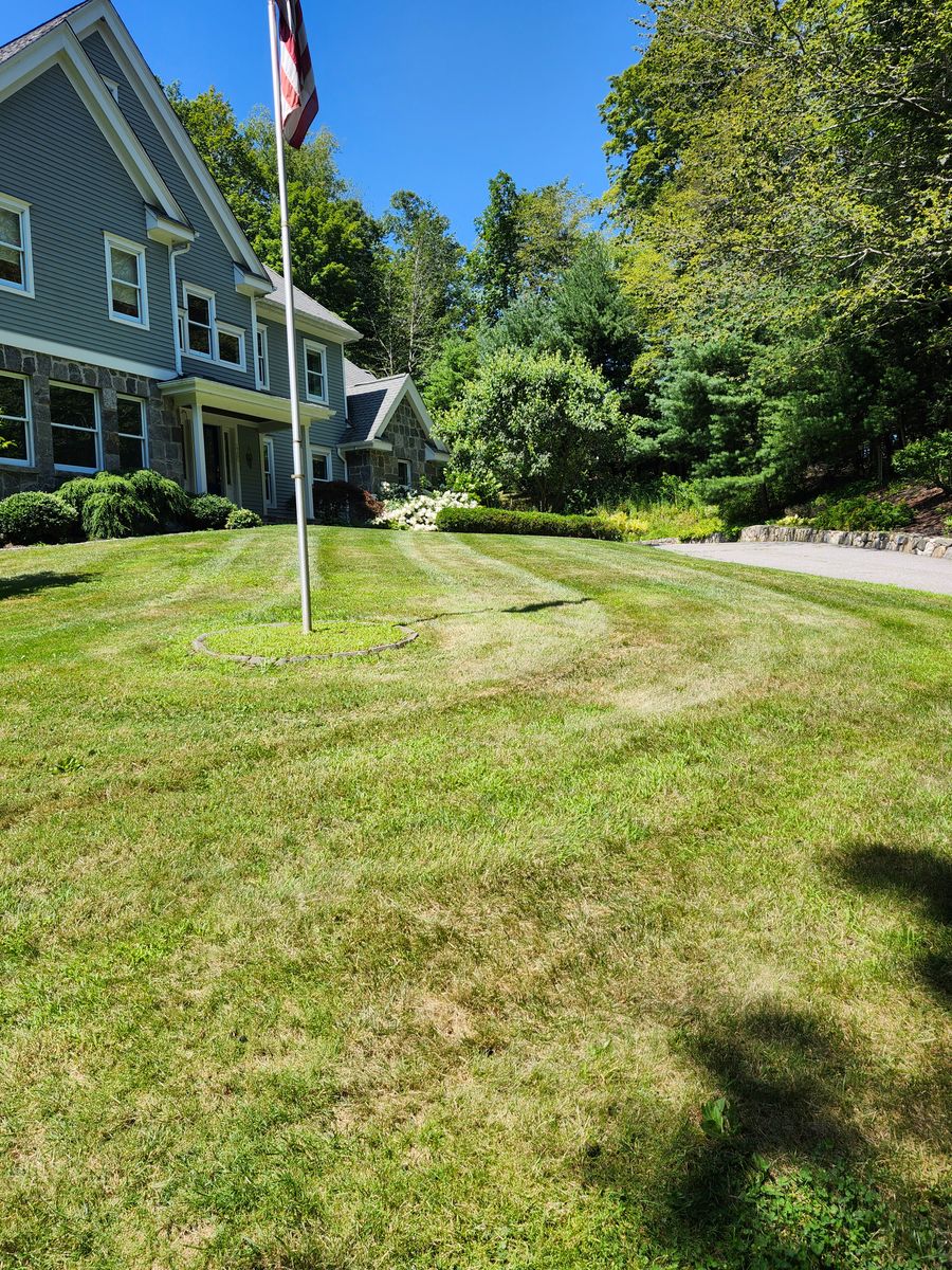 Landscape Installation for Landscape Innovations LLC in Torrington, CT