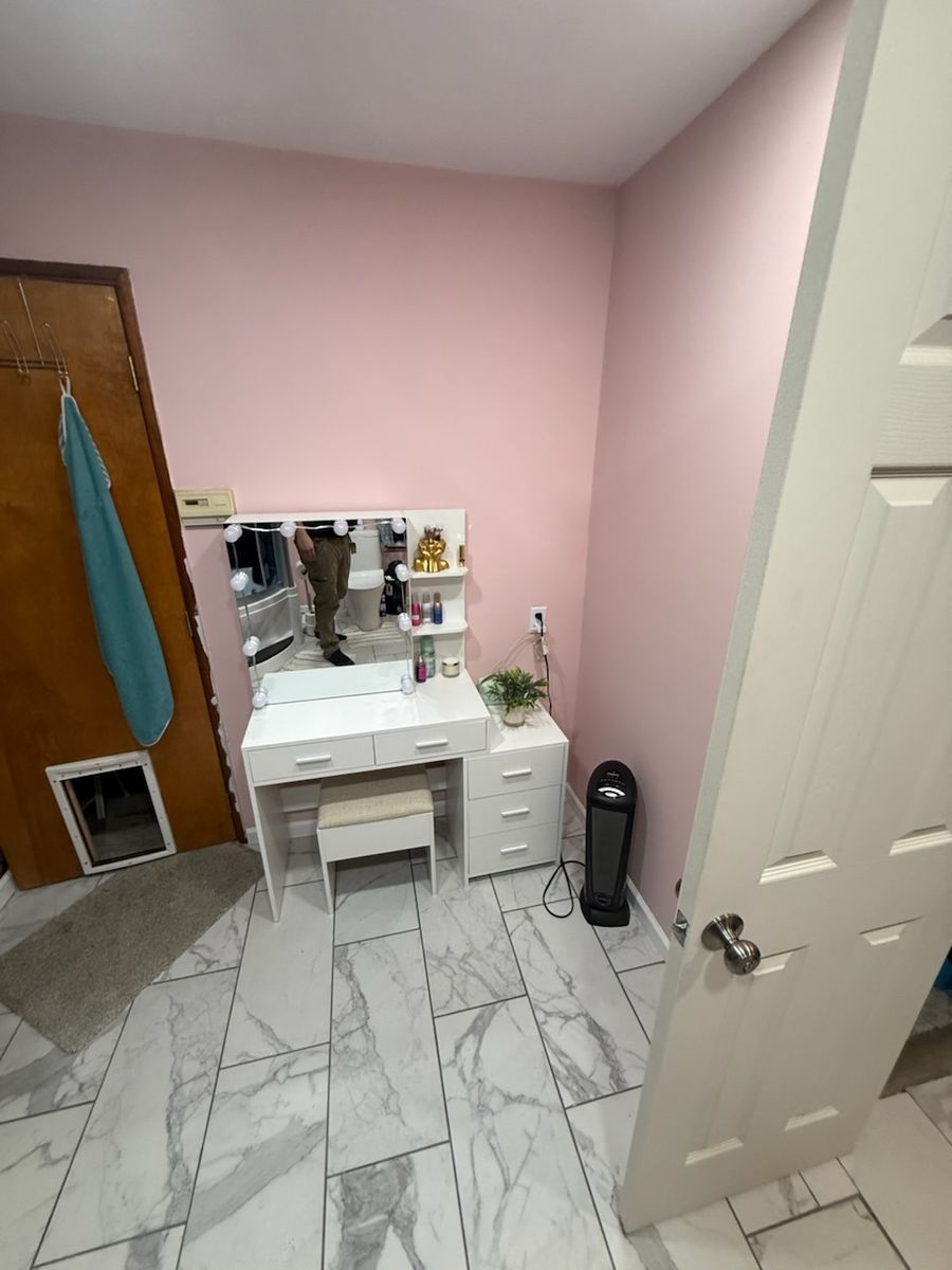 Flooring for Whitlow Construction in Georgetown,  PA