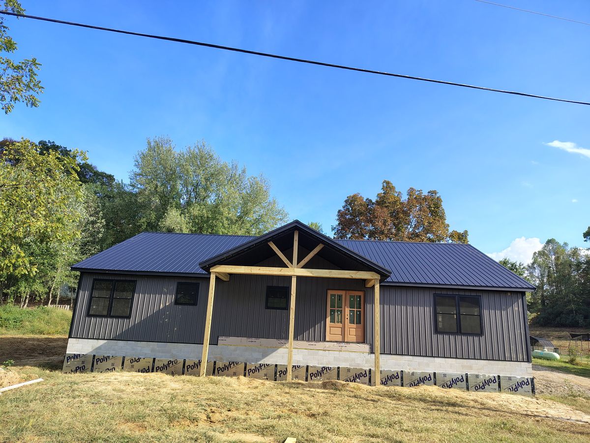 Barndominums for Elite Amish Roofing in Jackson, OH