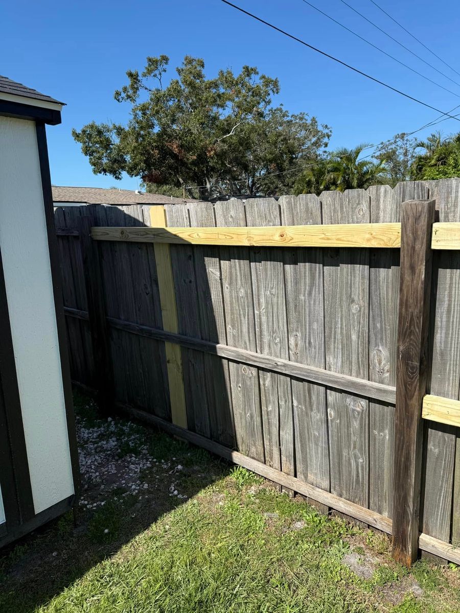 Wooden Fence Repairs for Smith & Sons Fence Company in Riverview, FL