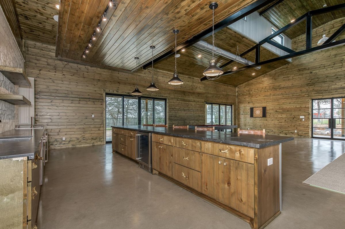 Custom Home Design for CWC Custom Homes & Barndominiums in Snook, TX