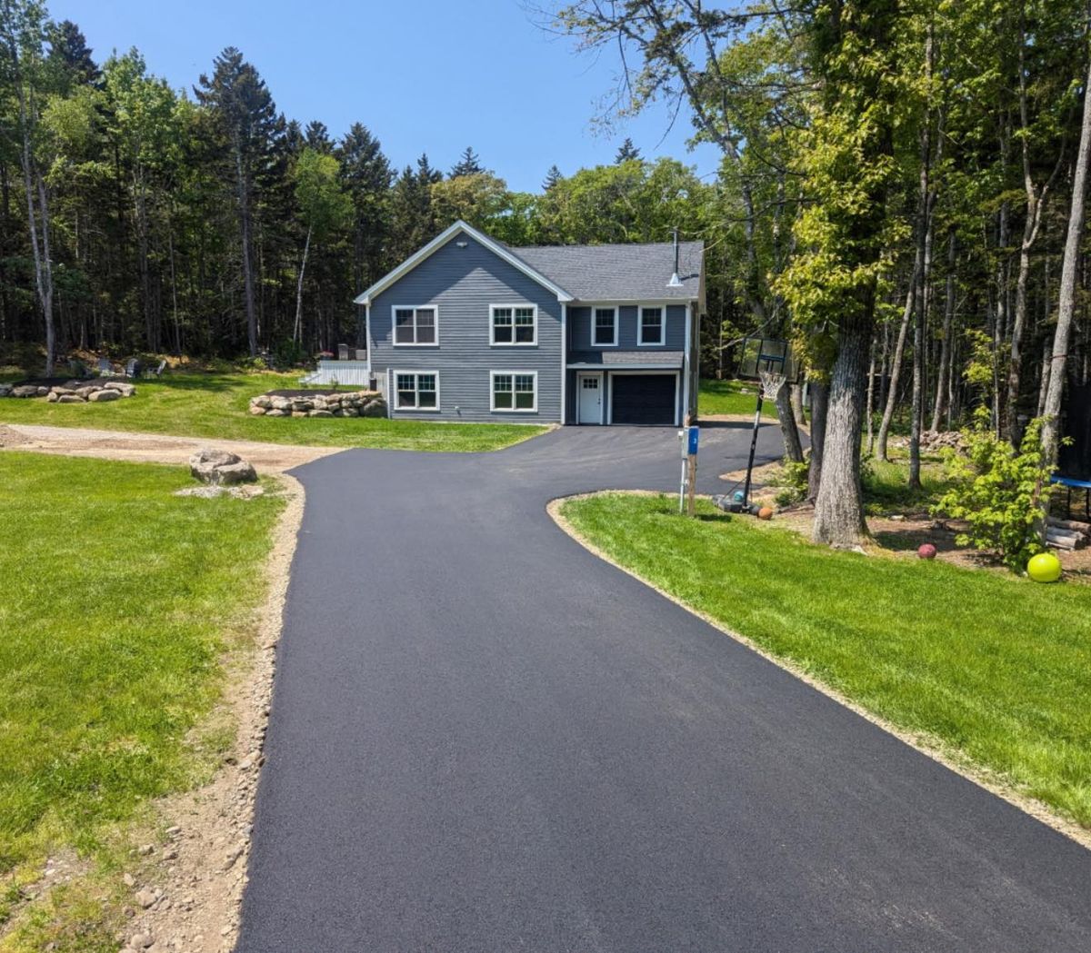 Sealcoating for Blue Ridge Paving & Chip in Charlottesville, VA
