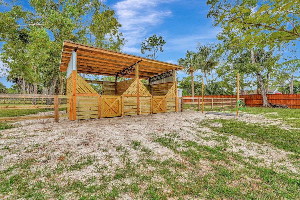 Barns for Florida Native Equestrian Development in Central Florida, FL