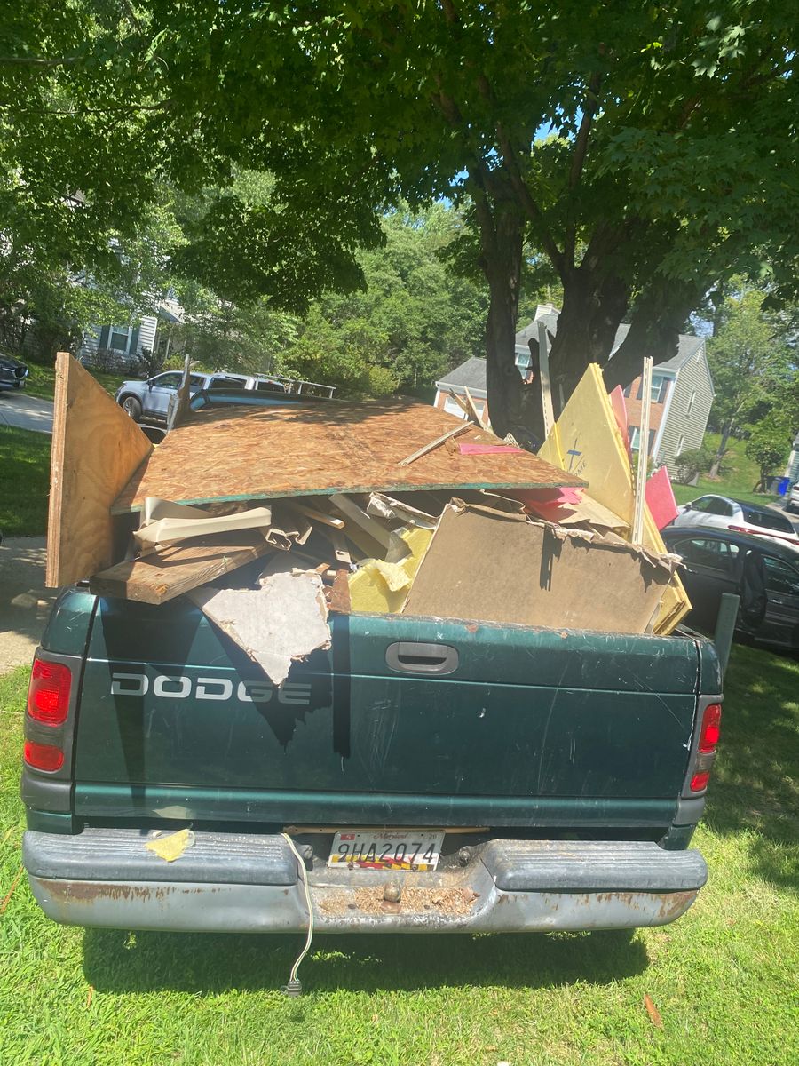 Construction Debris Removal for Moma Services Junk Removal Trash Removal in Baltimore, MD