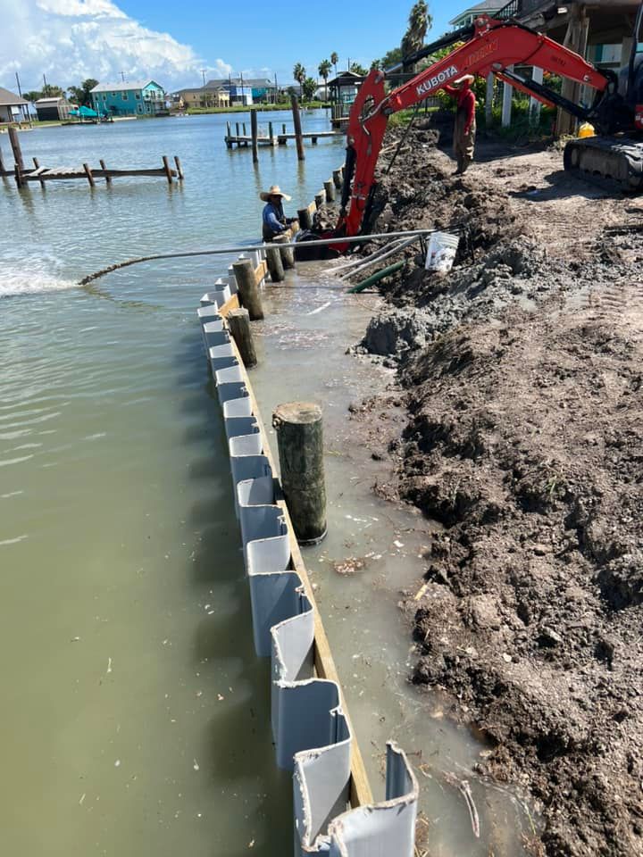 Bulkheads for Raw Demo And Construction,LLC in Rockport, TX