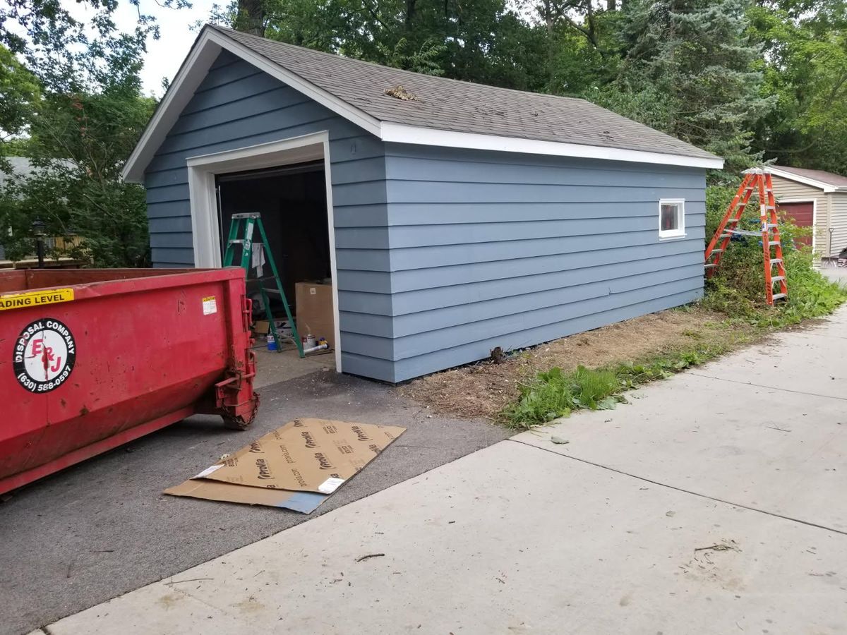 Exterior Painting  for DLN Home Remodeling in Peru, IL