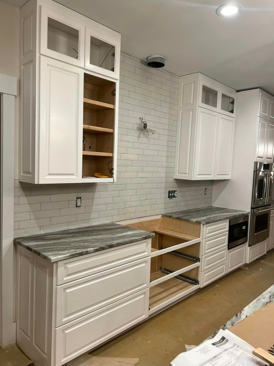 Kitchen Backsplash for Premier Tile Contractors LLC in Henrico, Virginia