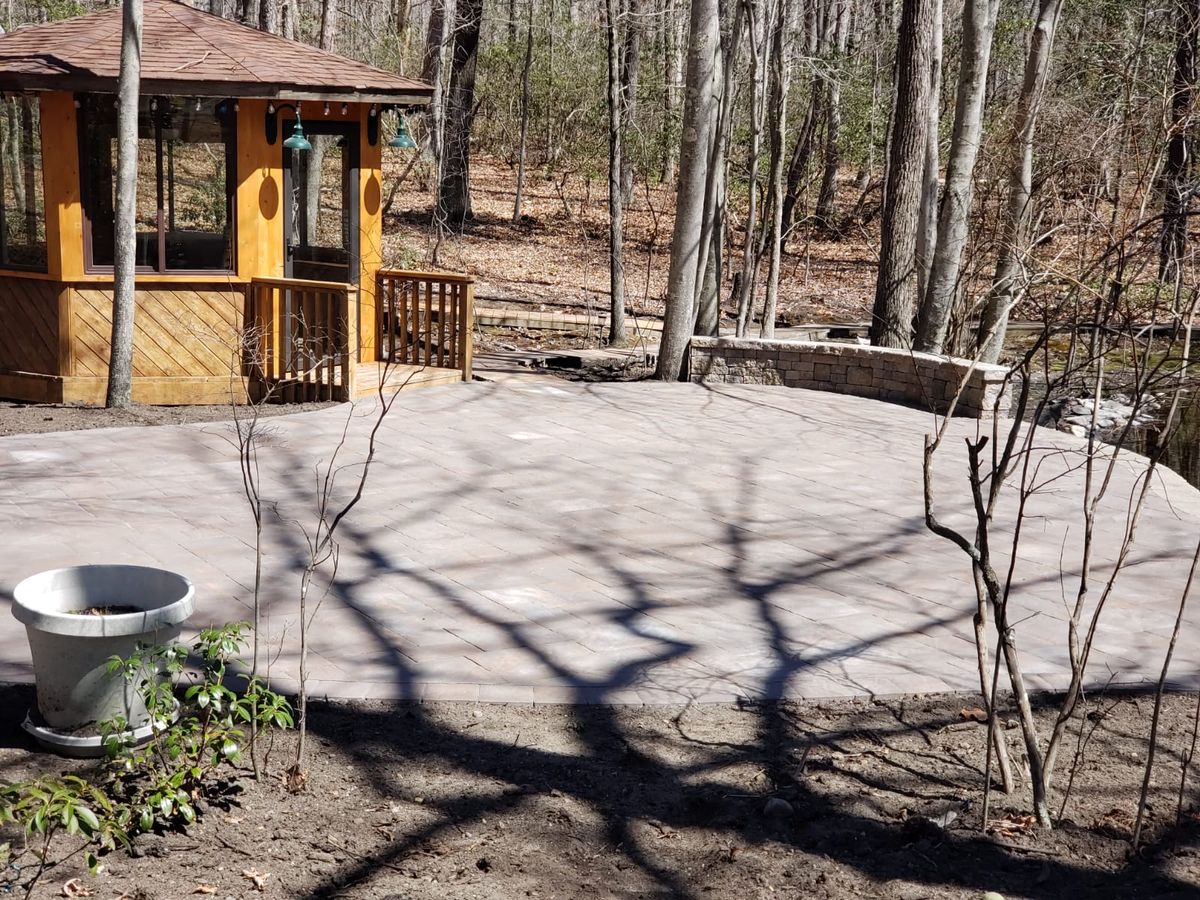 Hardscape Installation for J&J Martinez Landscaping in Burlington County, NJ