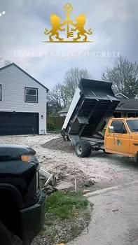 Sidewalk Installation for Luna Dynasty Concrete in Chicago, IL