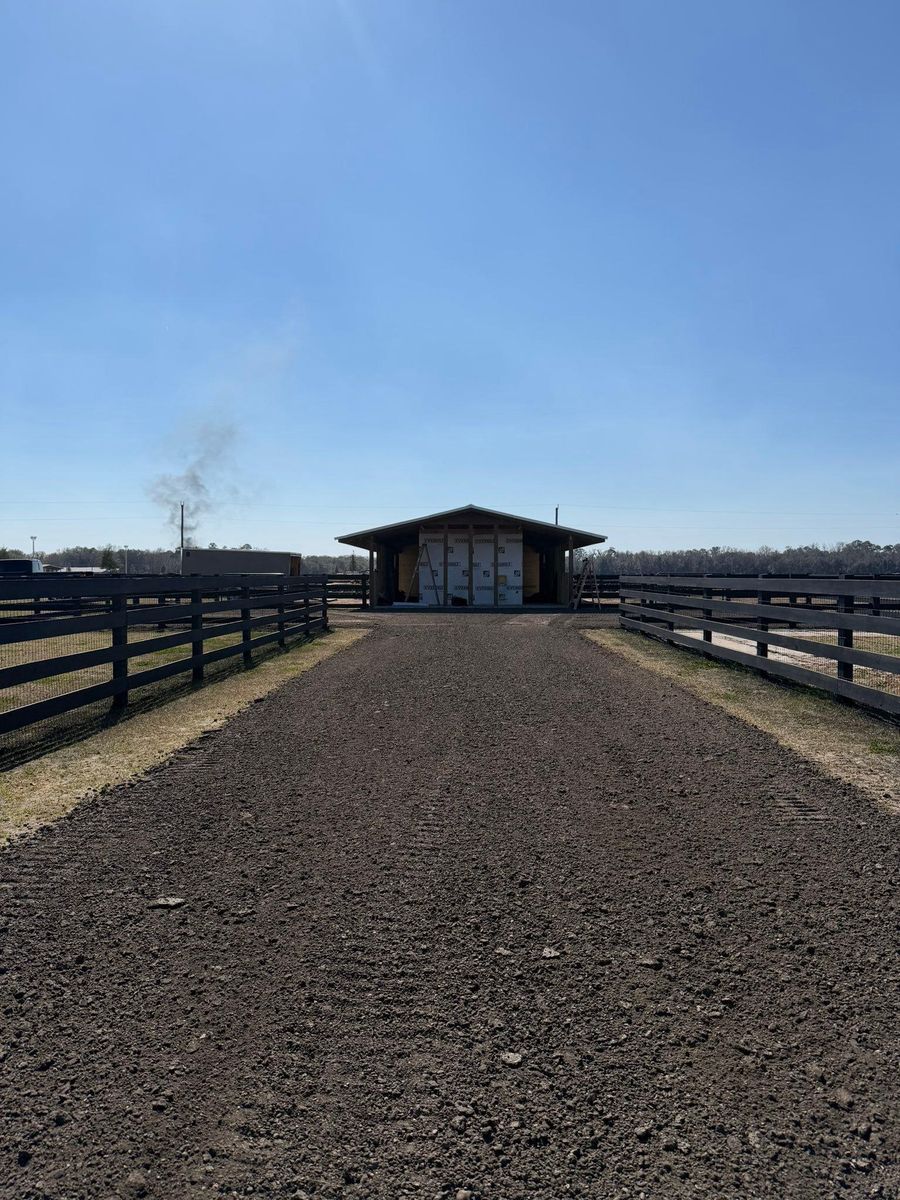 Gravel Driveways & Parking Lots for AL Dirtworks LLC in St. Augustine, FL