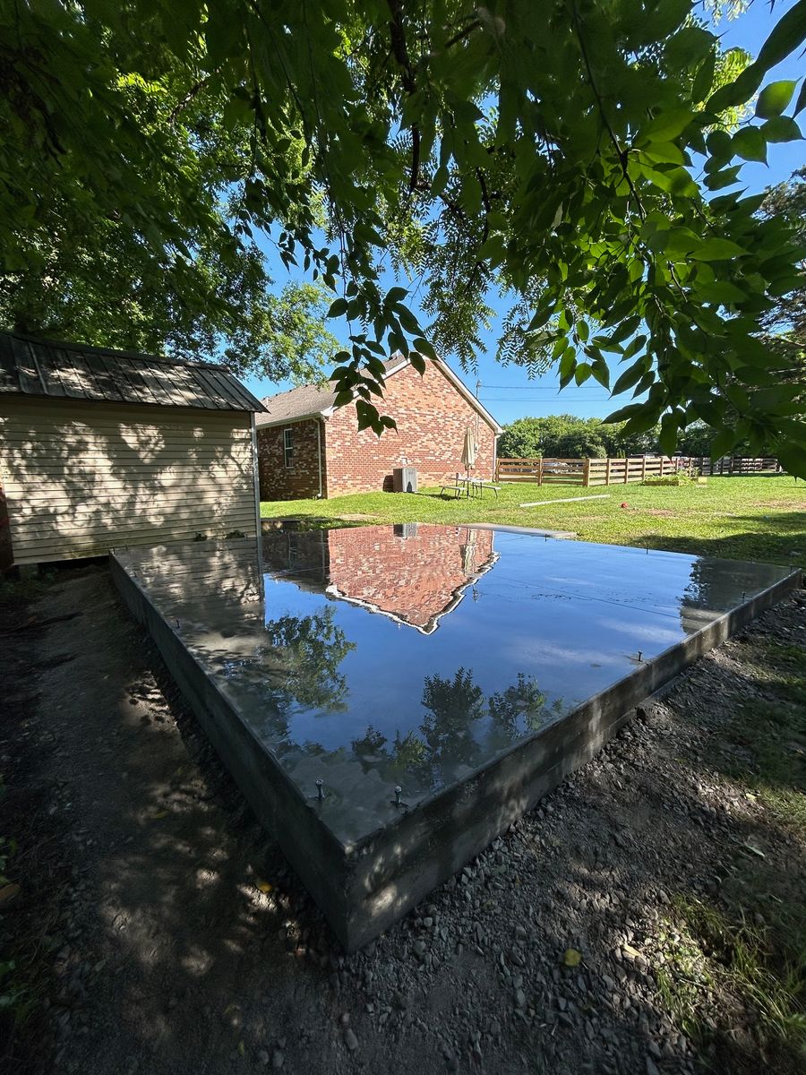 Garage Slabs for Premier Concrete Scapes in Murfreesboro, TN