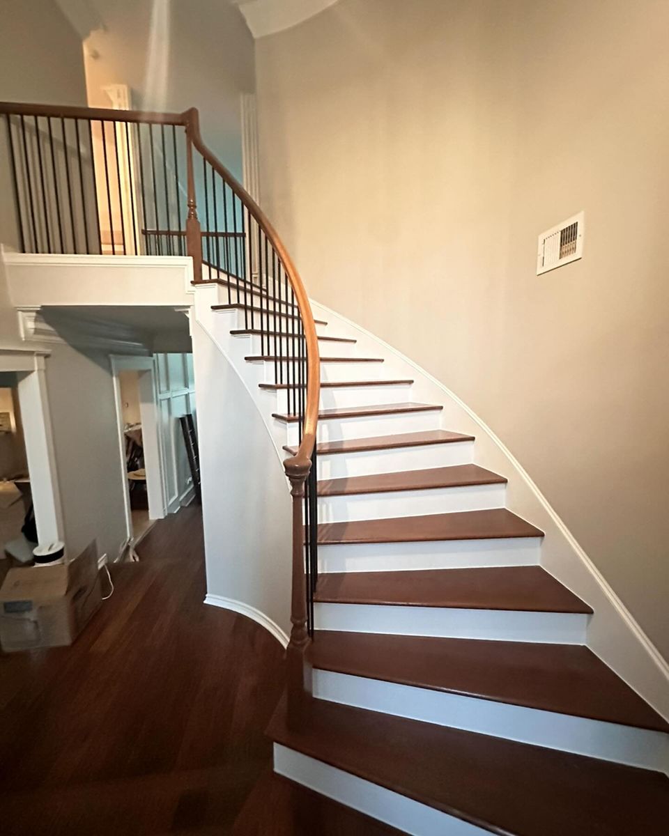 Wood Stairs for Creek Wood Construction LLC in Humble, TX