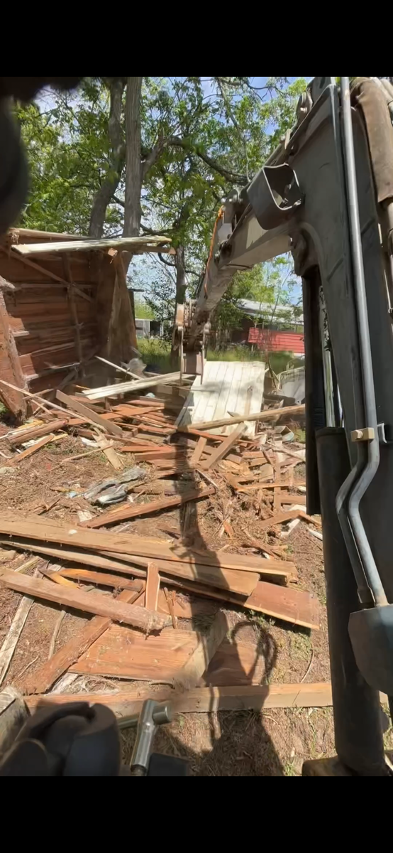 Demolition Services for Mendoza Demolition Group in Unadilla, GA