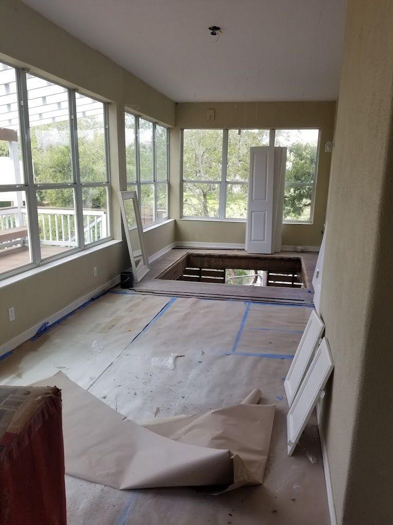Carpentry for SRZ Construction in Houston, TX