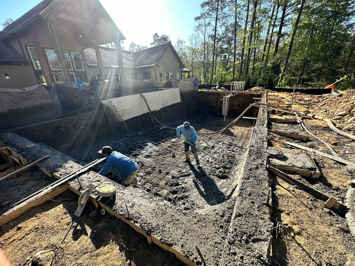 Custom Pool Construction for Primetime Pools LLC in Winder, GA