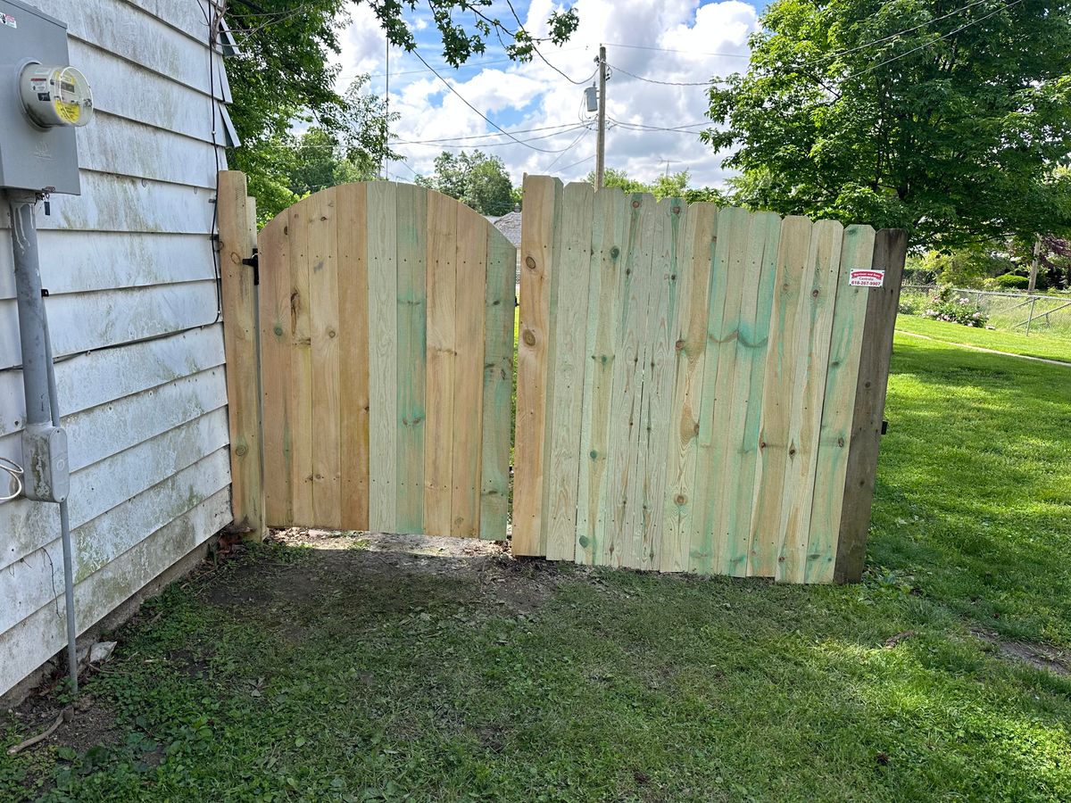 Gate Installation for Martinez and Sons Fence in Centralia, IL