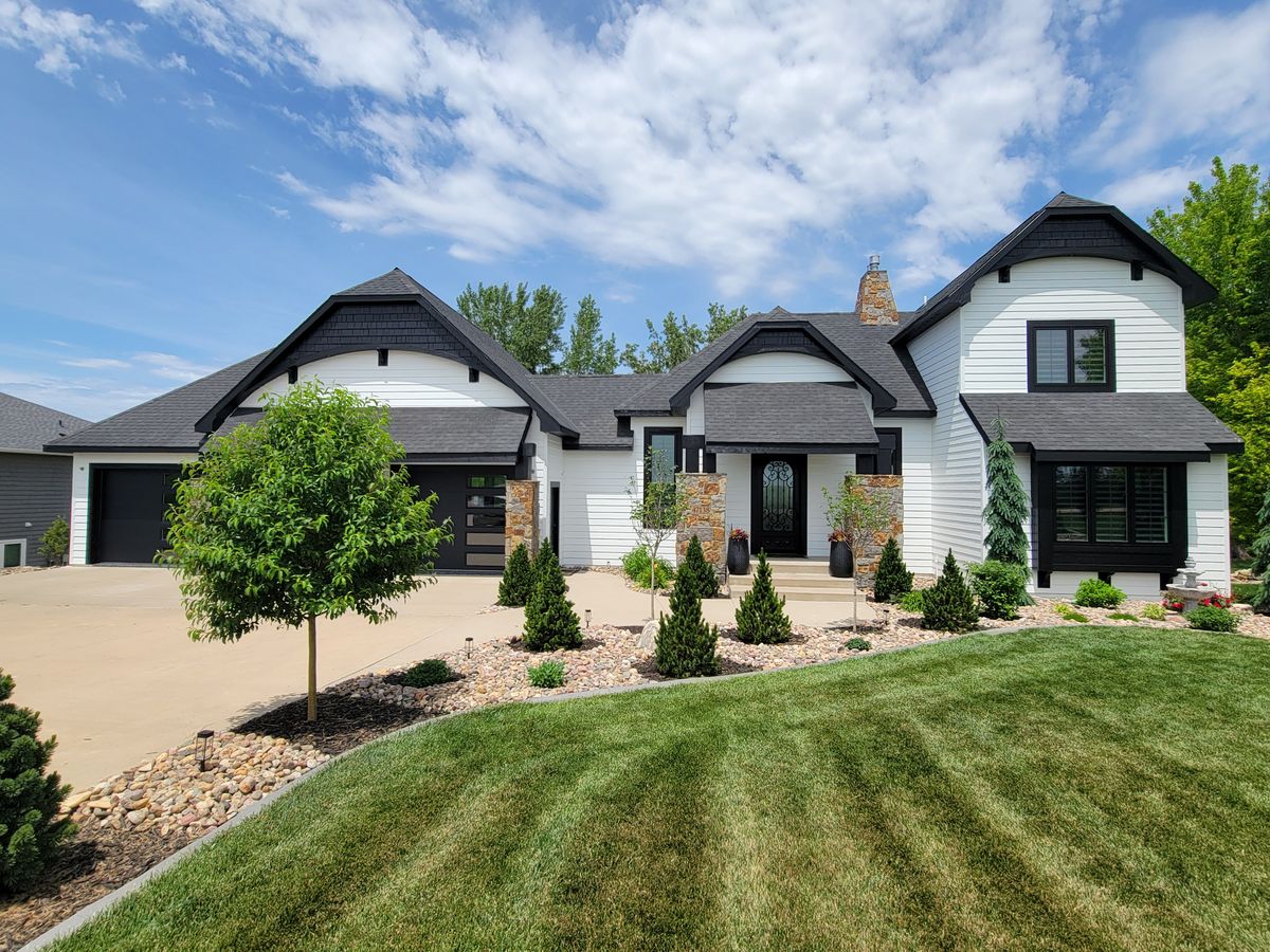 Exterior Painting for Brush Brothers Painting in Sioux Falls, SD