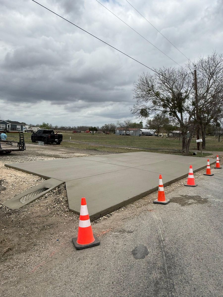 Driveway Construction for Benitez Brothers Construction in Austin, TX