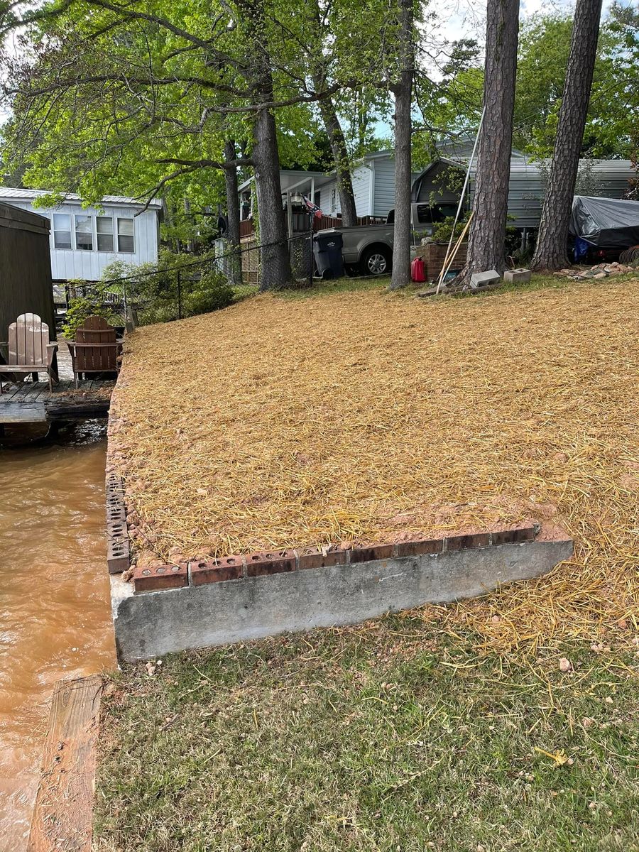 Seawalls for Top Notch Tractor Work LLC in Milledgeville, GA