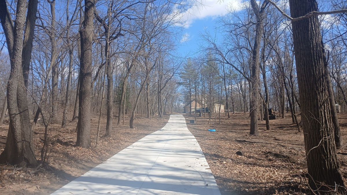 Landscaping for Willing Trucking & Excavating in Evansville, WI